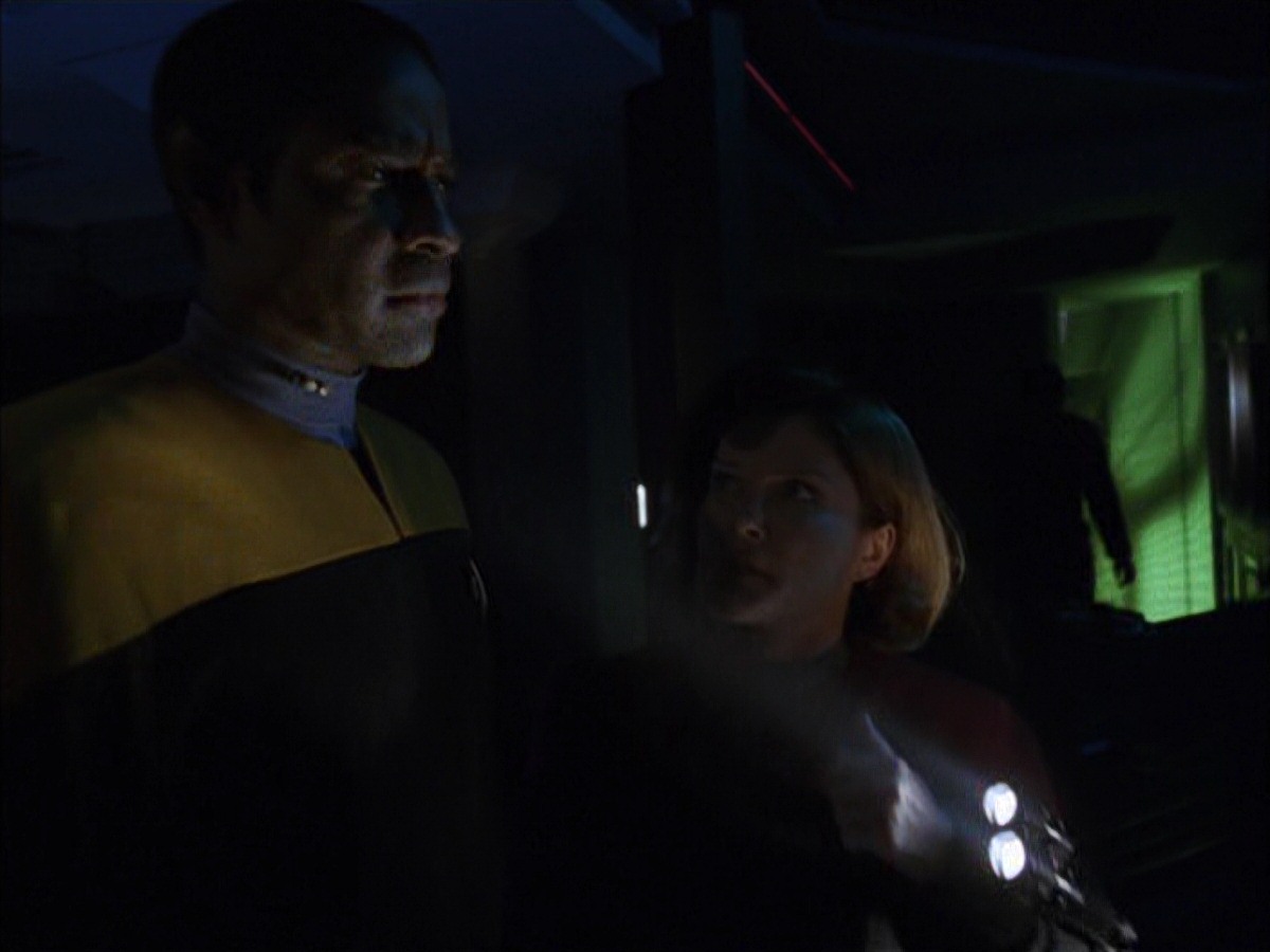 extant_StarTrek_VOY_7x09_7x10-FleshAndBlood_3986.jpg