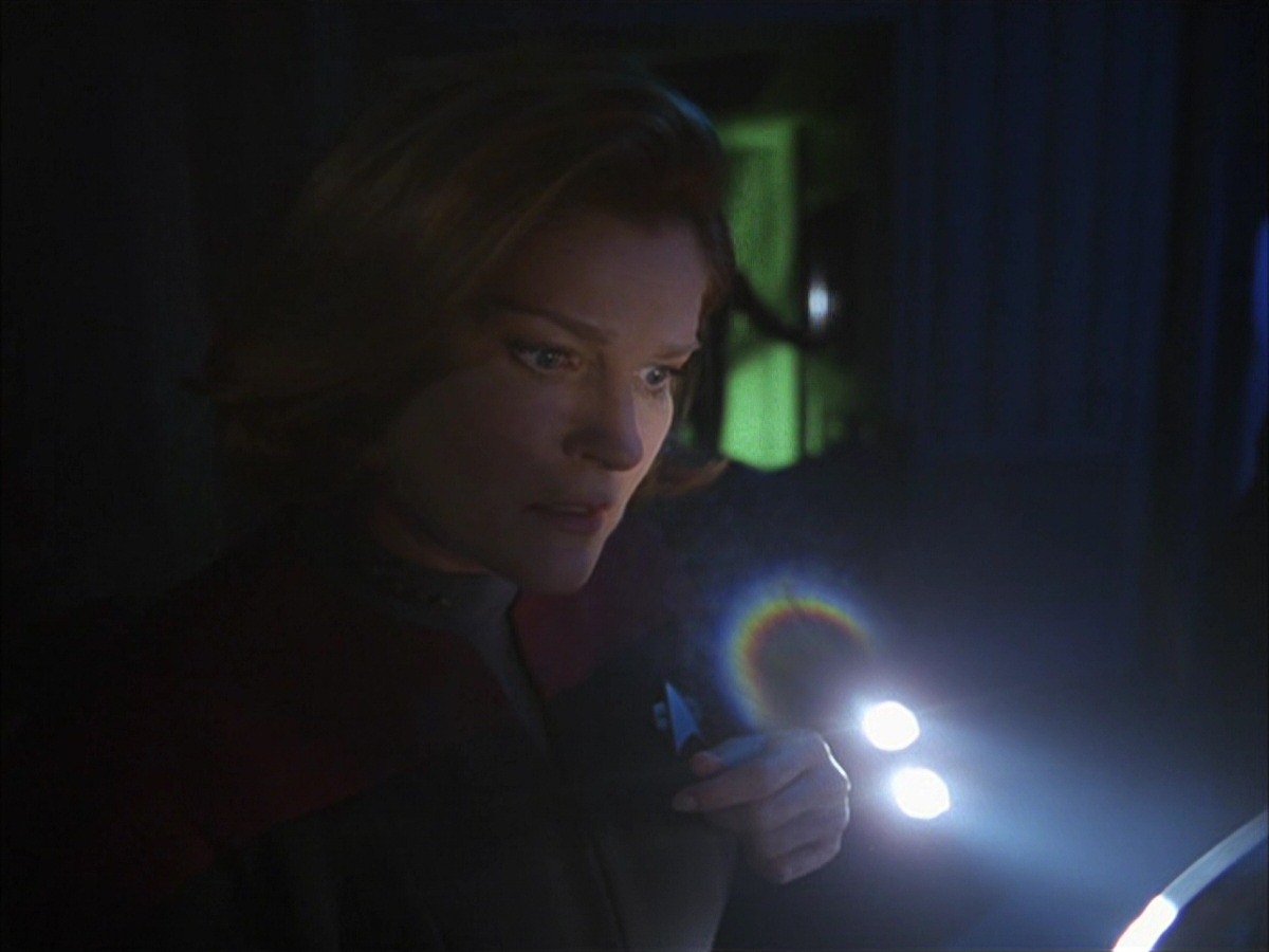 extant_StarTrek_VOY_7x09_7x10-FleshAndBlood_3991.jpg