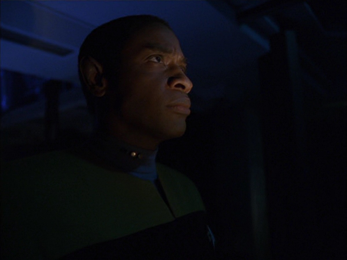 extant_StarTrek_VOY_7x09_7x10-FleshAndBlood_4012.jpg