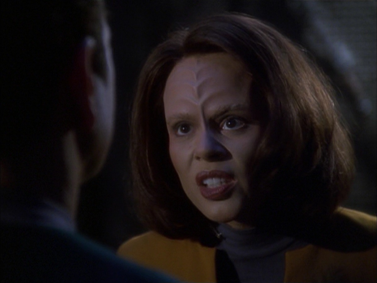 extant_StarTrek_VOY_7x09_7x10-FleshAndBlood_4138.jpg
