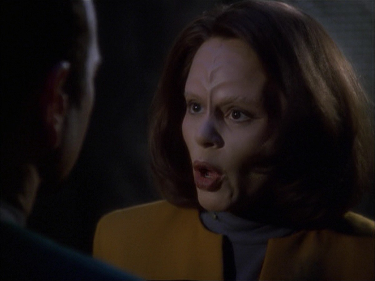 extant_StarTrek_VOY_7x09_7x10-FleshAndBlood_4151.jpg