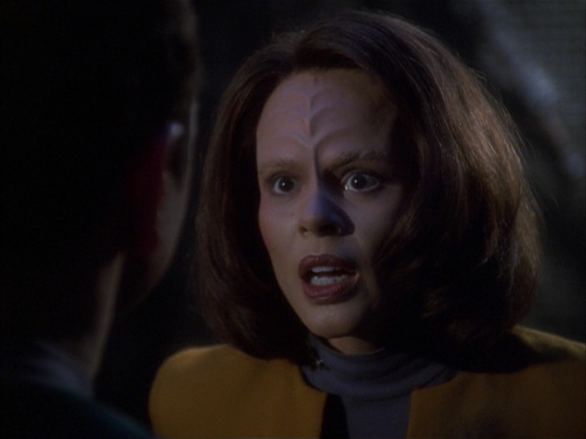 extant_StarTrek_VOY_7x09_7x10-FleshAndBlood_4165.jpg