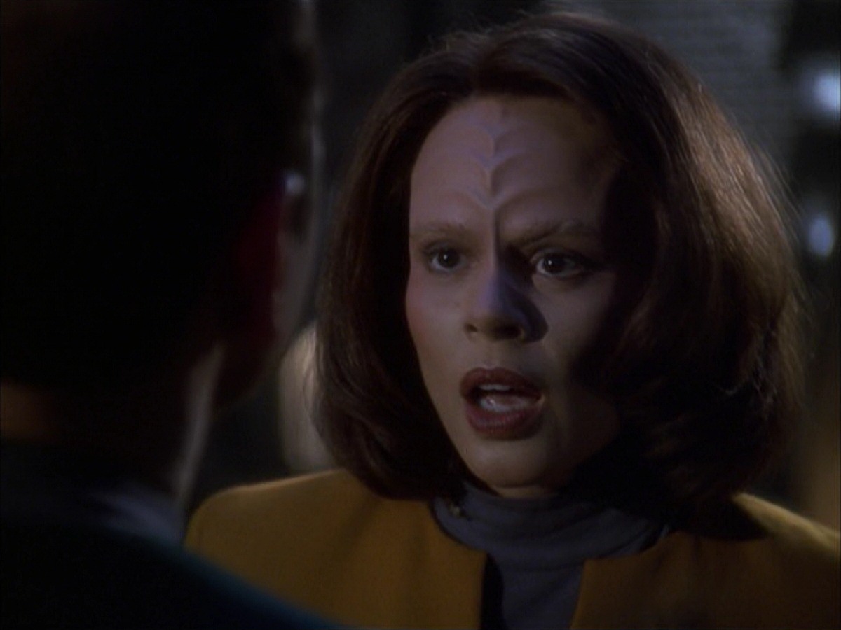 extant_StarTrek_VOY_7x09_7x10-FleshAndBlood_4175.jpg