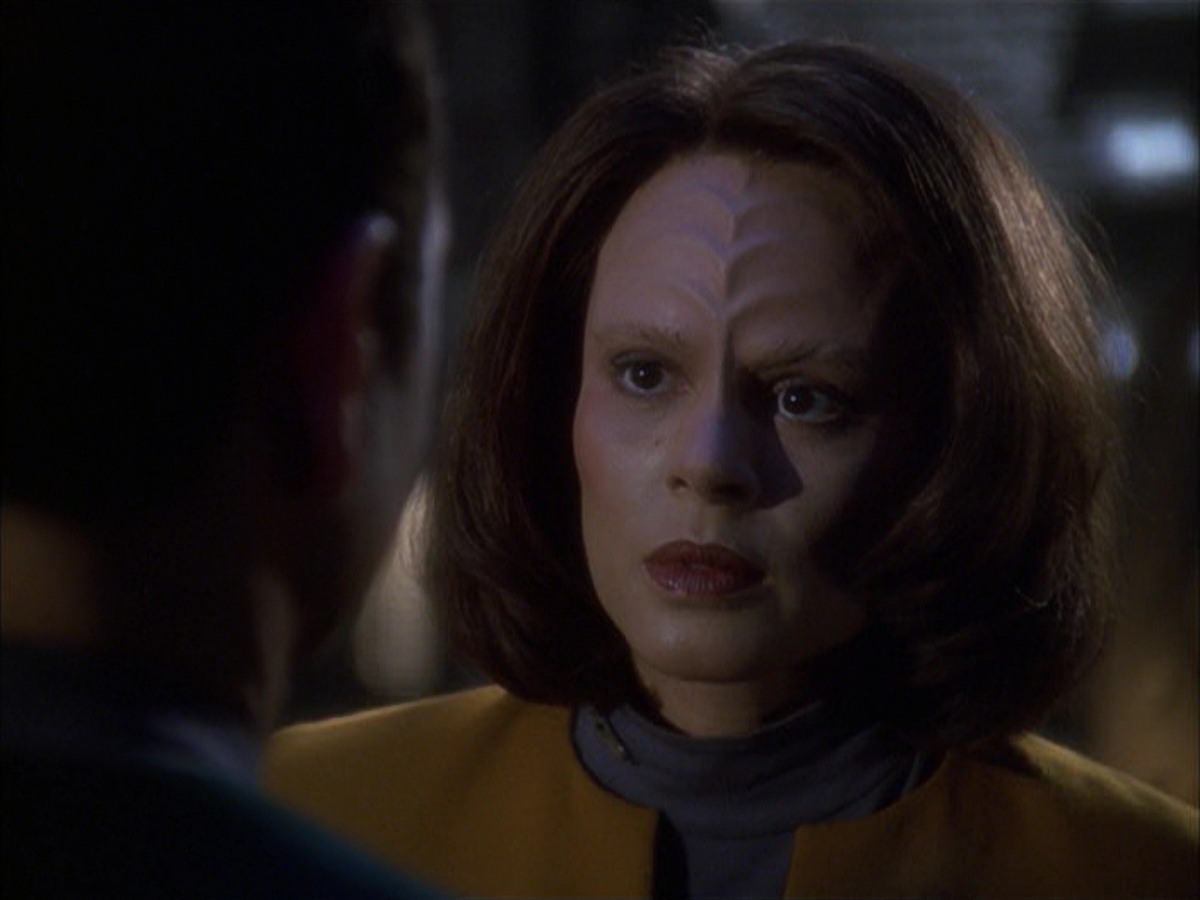 extant_StarTrek_VOY_7x09_7x10-FleshAndBlood_4187.jpg