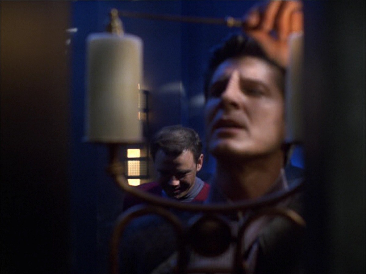 extant_StarTrek_VOY_7x09_7x10-FleshAndBlood_4231.jpg