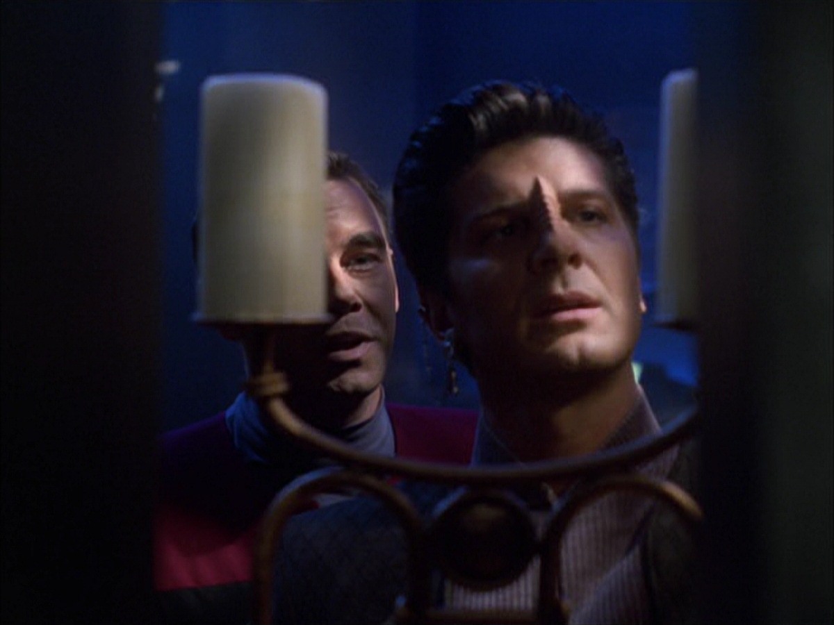 extant_StarTrek_VOY_7x09_7x10-FleshAndBlood_4240.jpg