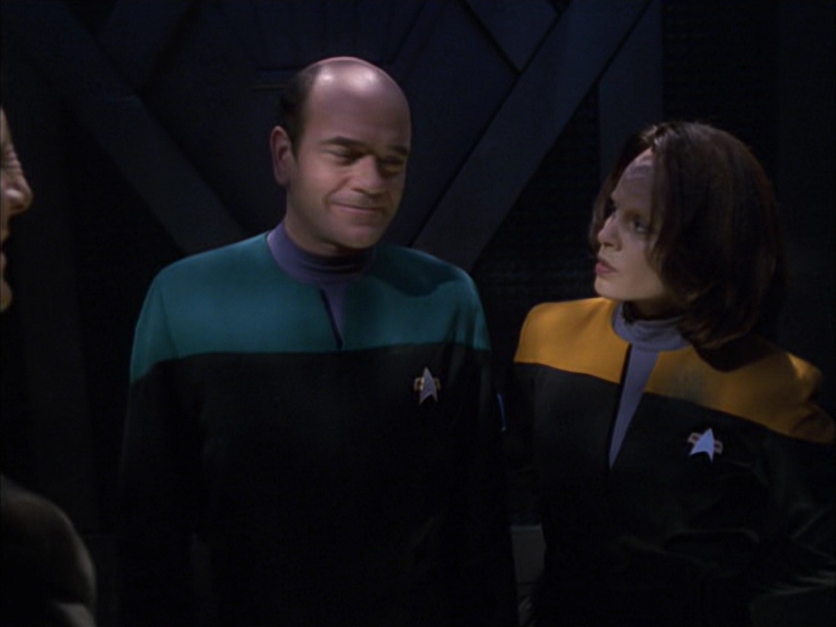 extant_StarTrek_VOY_7x09_7x10-FleshAndBlood_4297.jpg