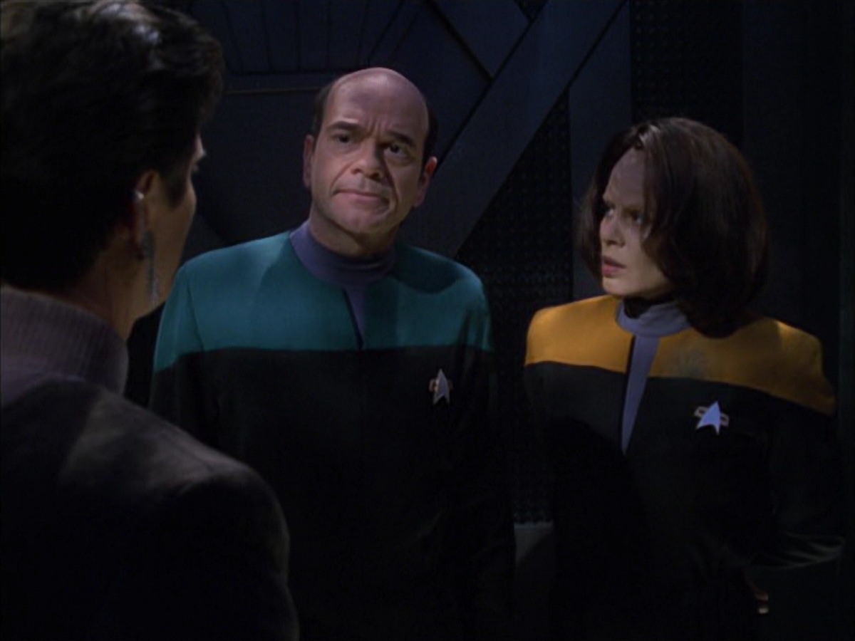 extant_StarTrek_VOY_7x09_7x10-FleshAndBlood_4327.jpg