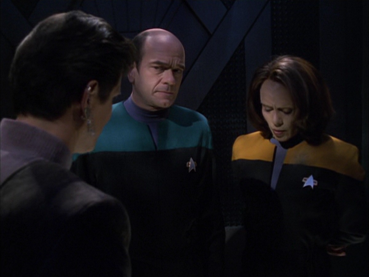 extant_StarTrek_VOY_7x09_7x10-FleshAndBlood_4330.jpg