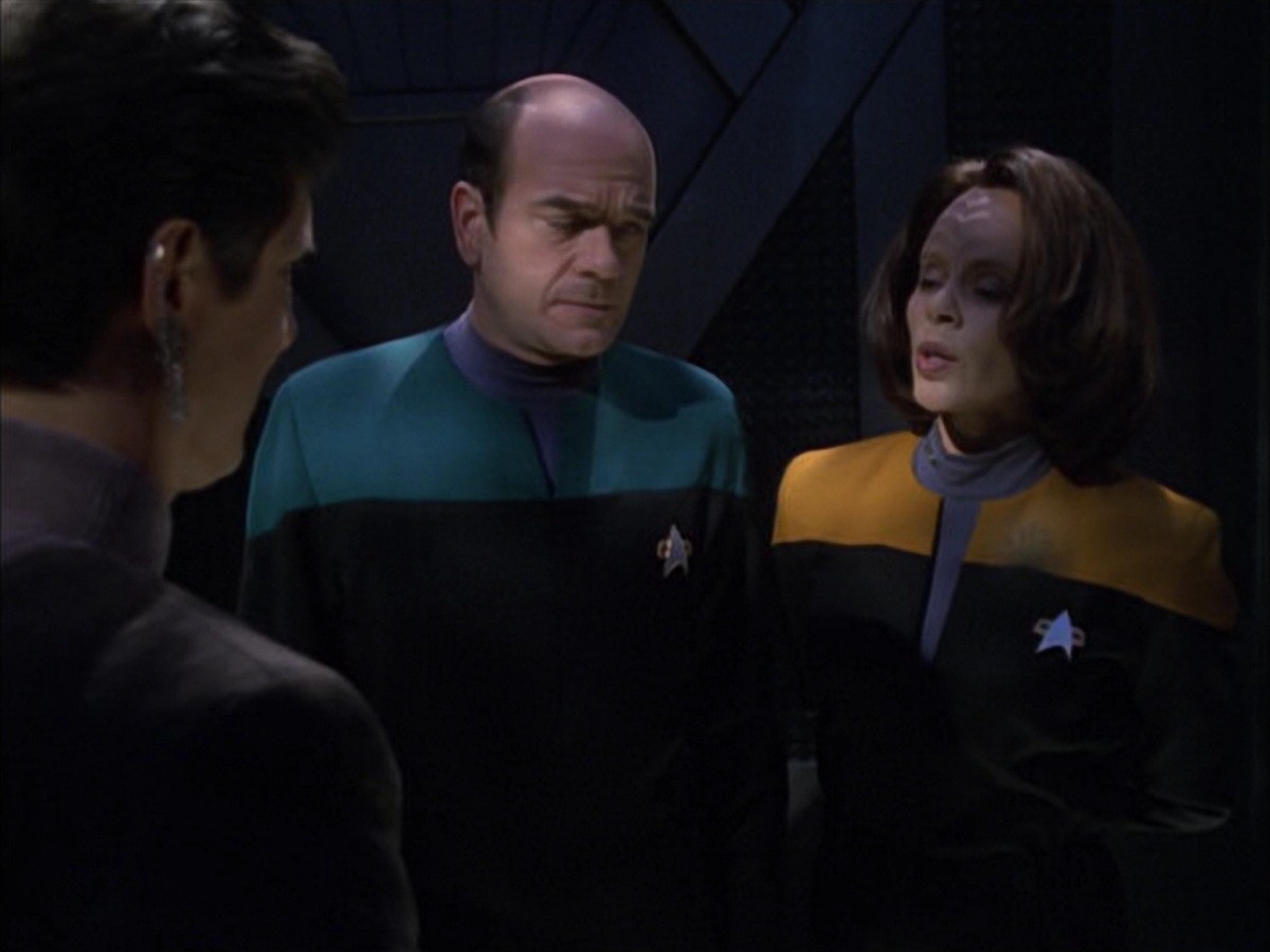 extant_StarTrek_VOY_7x09_7x10-FleshAndBlood_4333.jpg