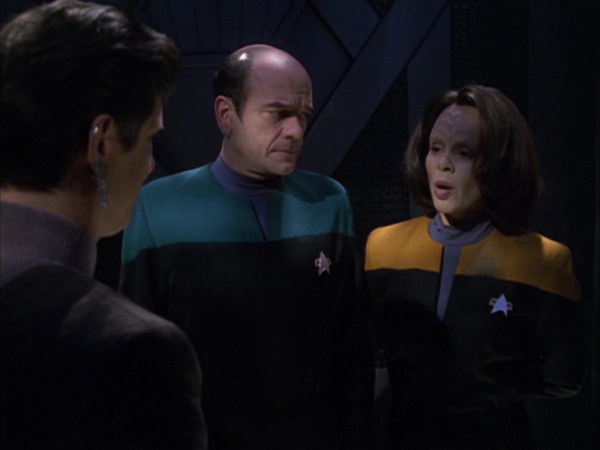 extant_StarTrek_VOY_7x09_7x10-FleshAndBlood_4336.jpg