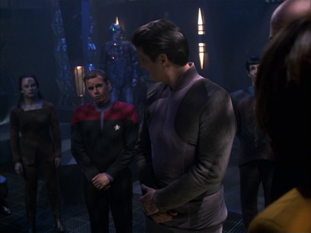 extant_StarTrek_VOY_7x09_7x10-FleshAndBlood_4339.jpg