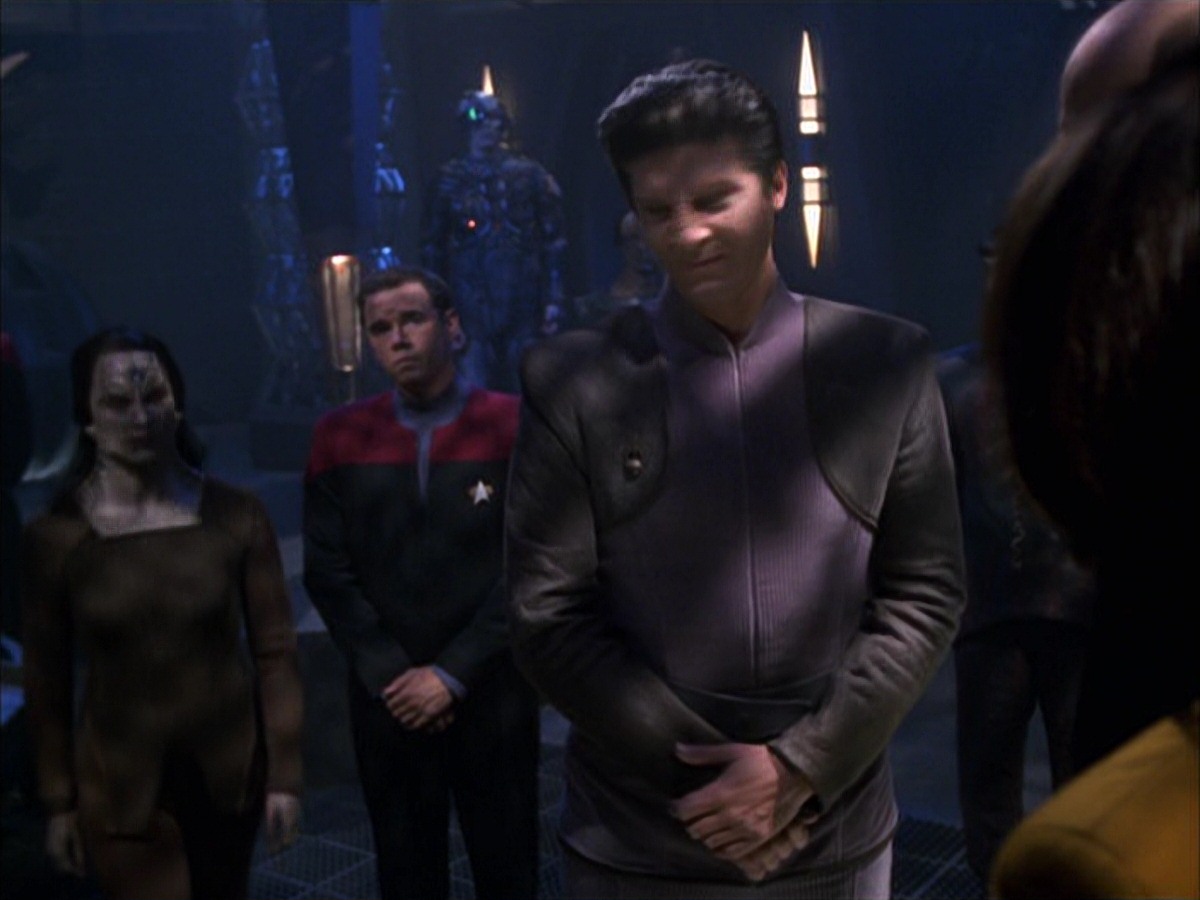 extant_StarTrek_VOY_7x09_7x10-FleshAndBlood_4343.jpg