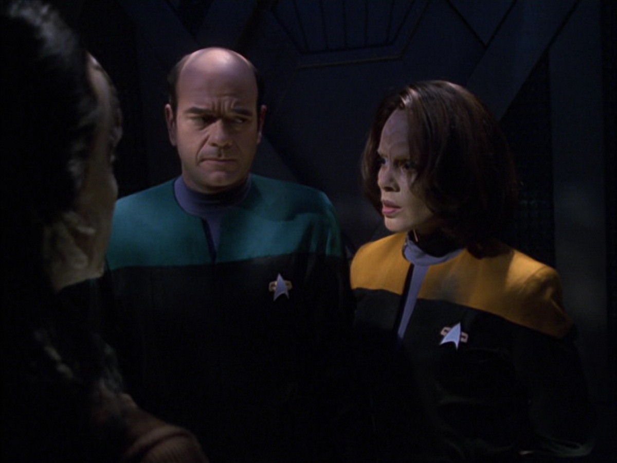 extant_StarTrek_VOY_7x09_7x10-FleshAndBlood_4350.jpg