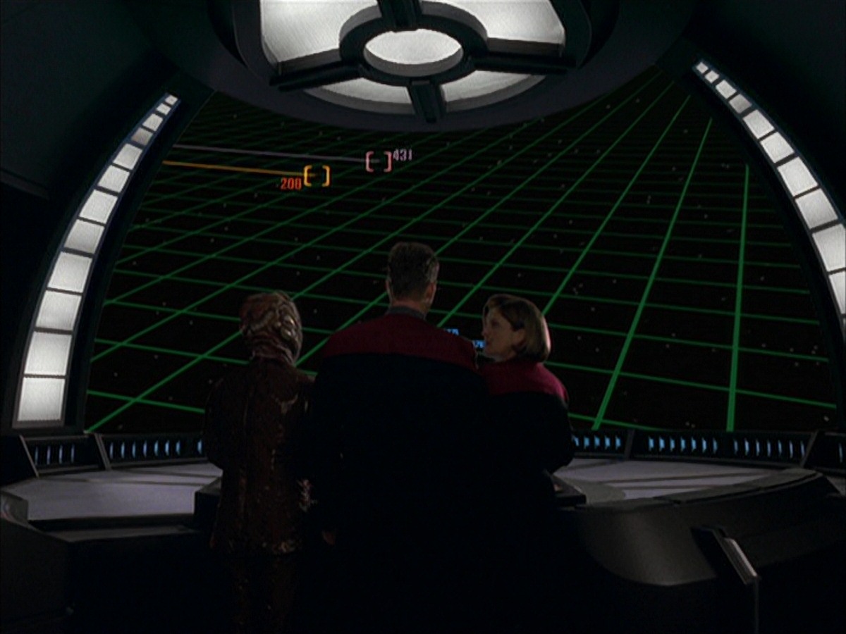 extant_StarTrek_VOY_7x09_7x10-FleshAndBlood_4362.jpg