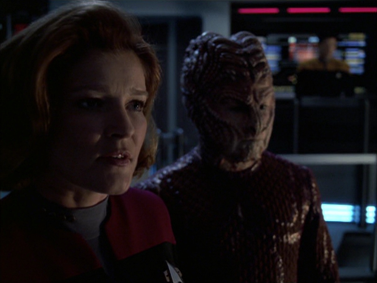 extant_StarTrek_VOY_7x09_7x10-FleshAndBlood_4499.jpg