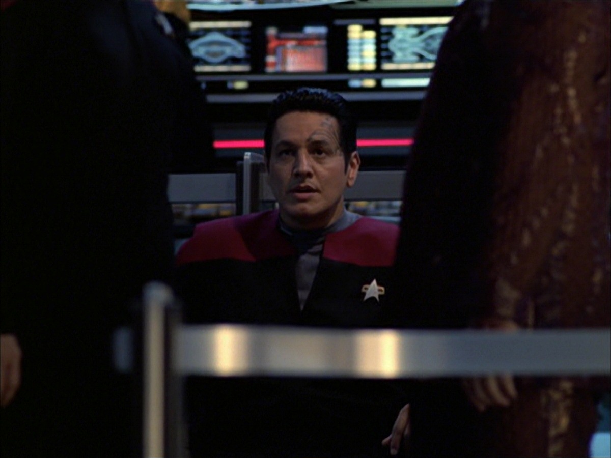 extant_StarTrek_VOY_7x09_7x10-FleshAndBlood_4582.jpg