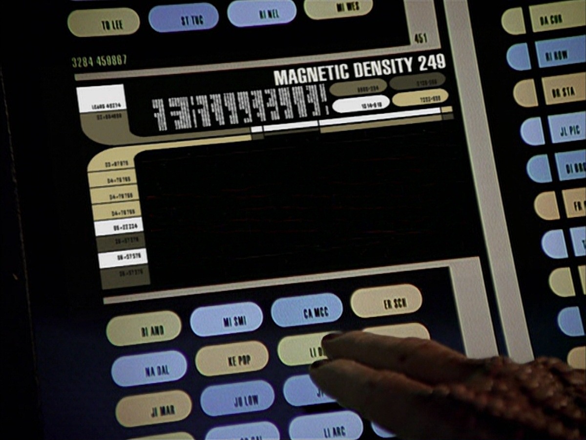 extant_StarTrek_VOY_7x09_7x10-FleshAndBlood_4606.jpg