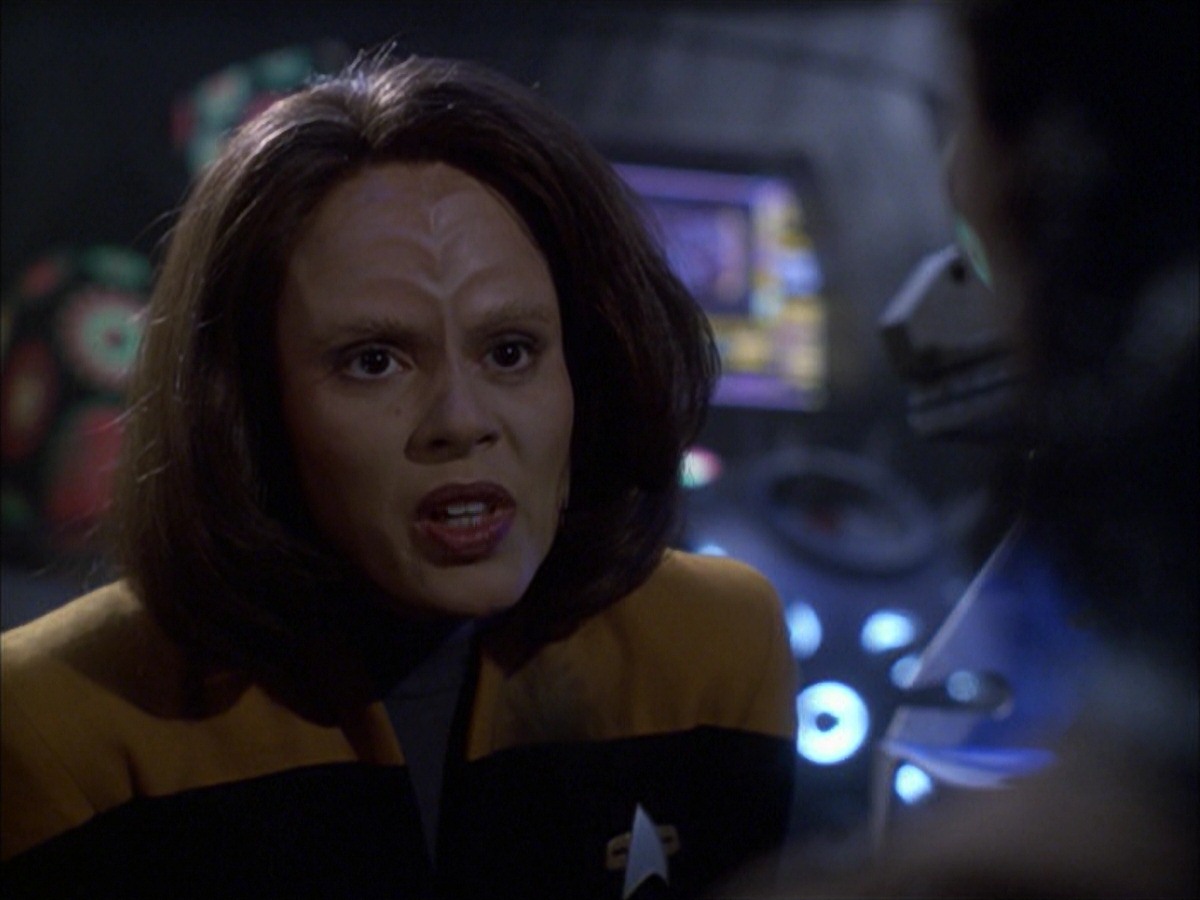 extant_StarTrek_VOY_7x09_7x10-FleshAndBlood_4755.jpg
