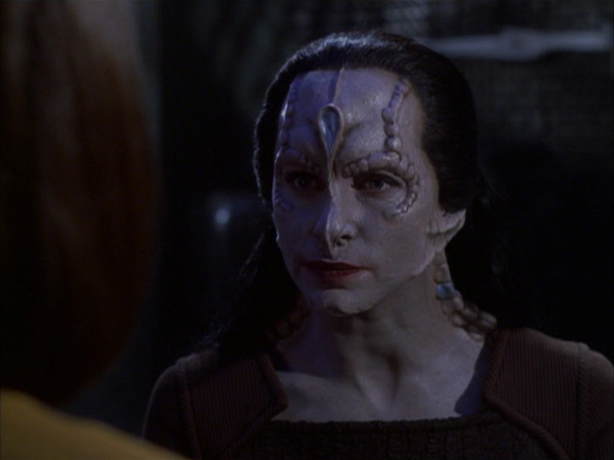 extant_StarTrek_VOY_7x09_7x10-FleshAndBlood_4761.jpg