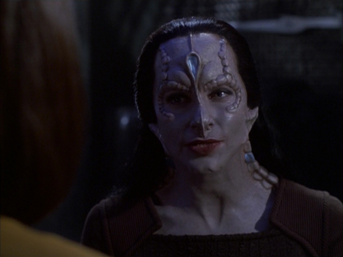 extant_StarTrek_VOY_7x09_7x10-FleshAndBlood_4772.jpg