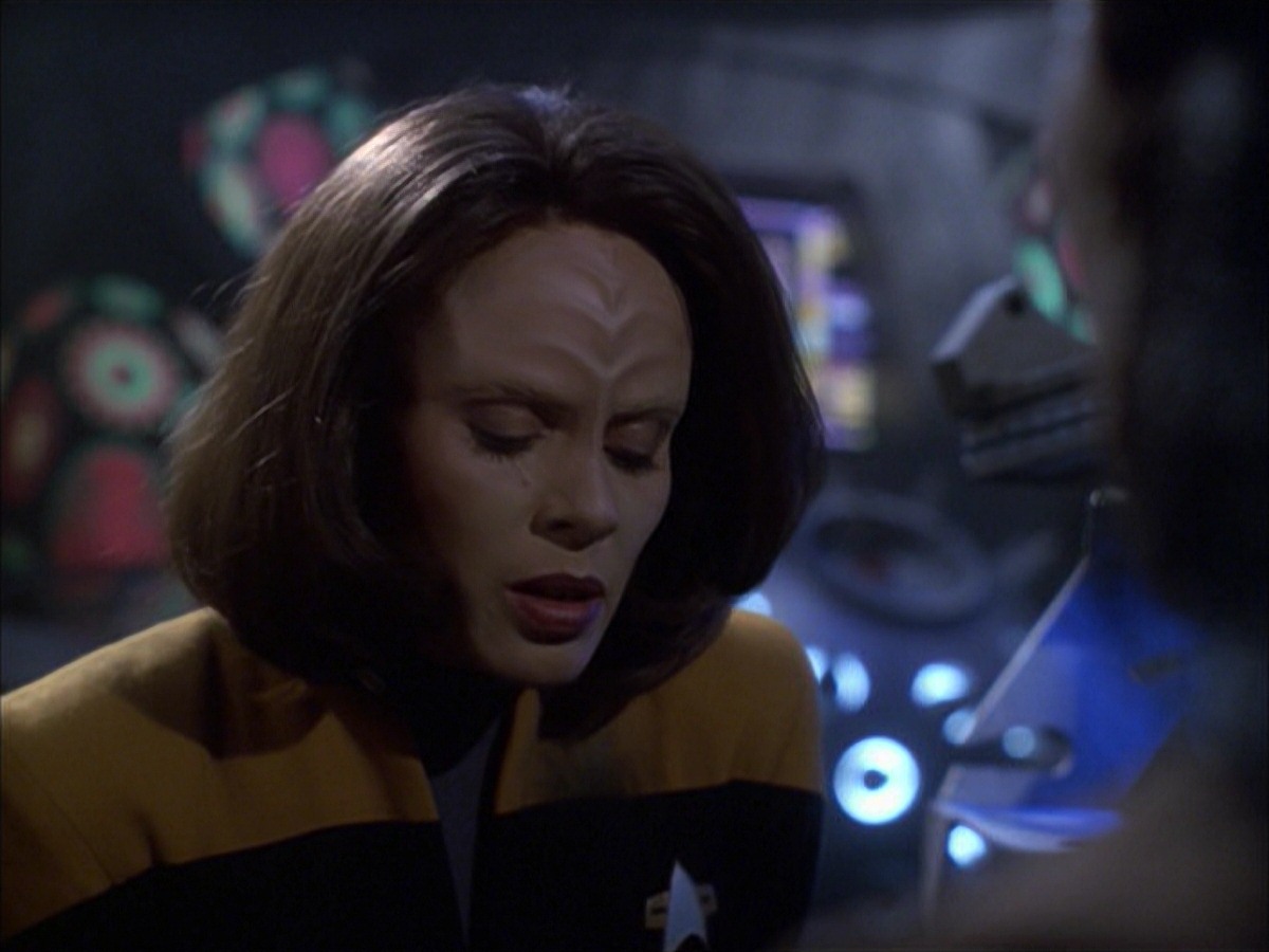 extant_StarTrek_VOY_7x09_7x10-FleshAndBlood_4803.jpg