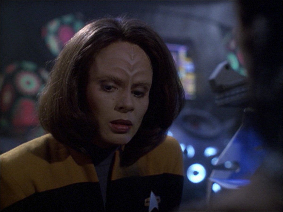 extant_StarTrek_VOY_7x09_7x10-FleshAndBlood_4829.jpg