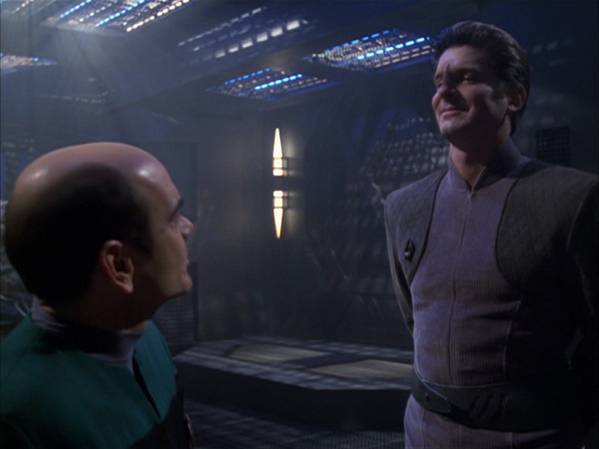 extant_StarTrek_VOY_7x09_7x10-FleshAndBlood_4851.jpg