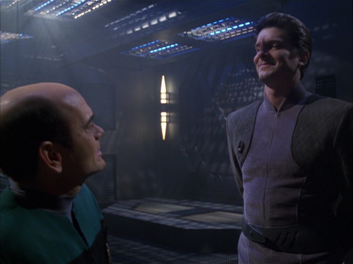 extant_StarTrek_VOY_7x09_7x10-FleshAndBlood_4852.jpg