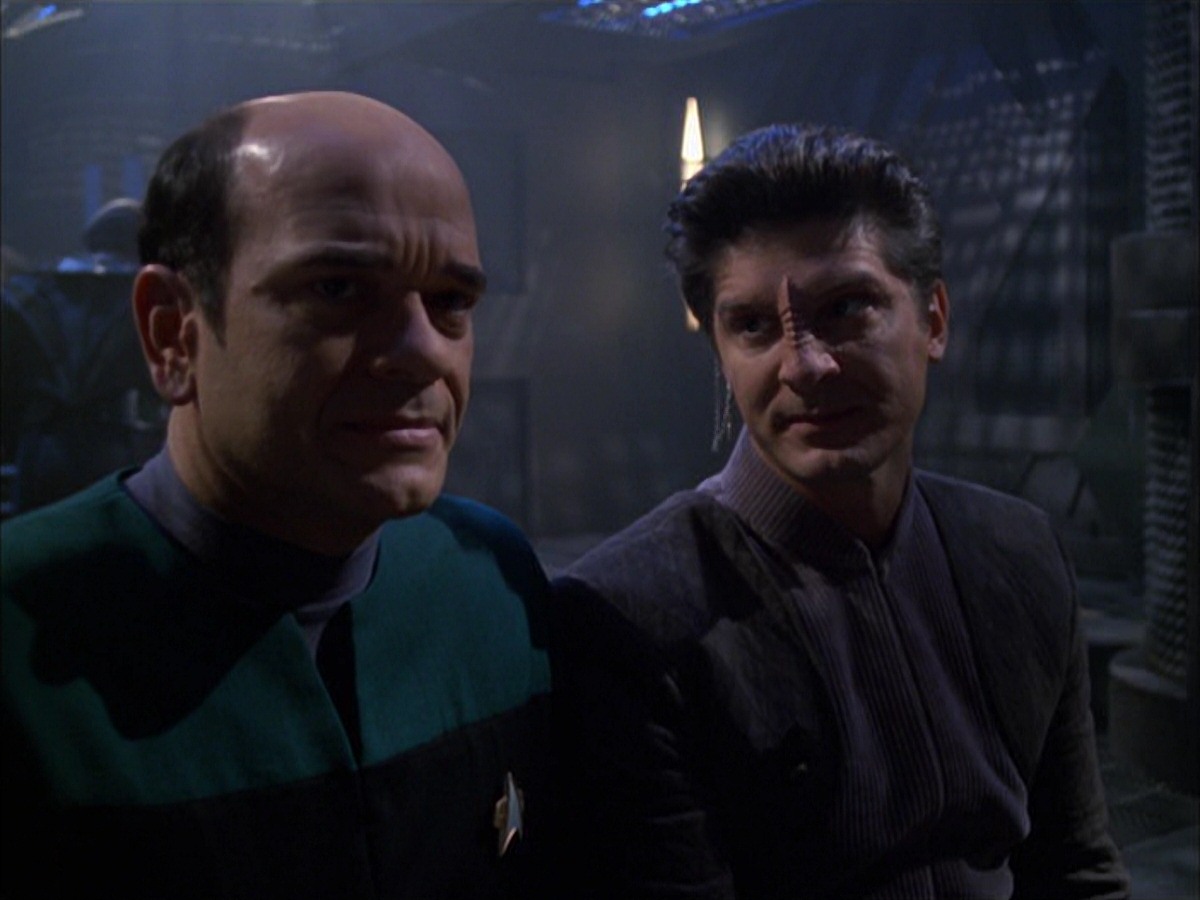extant_StarTrek_VOY_7x09_7x10-FleshAndBlood_4862.jpg