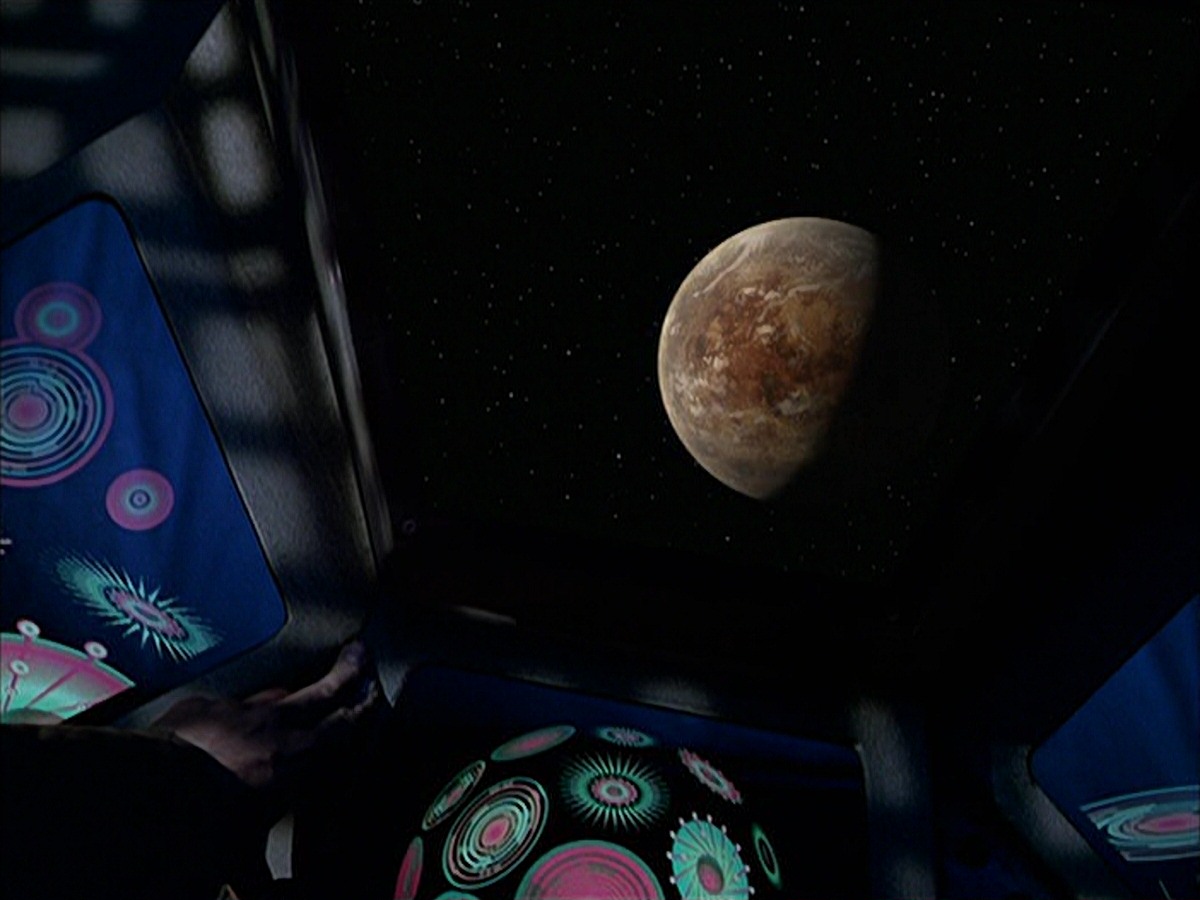 extant_StarTrek_VOY_7x09_7x10-FleshAndBlood_4934.jpg