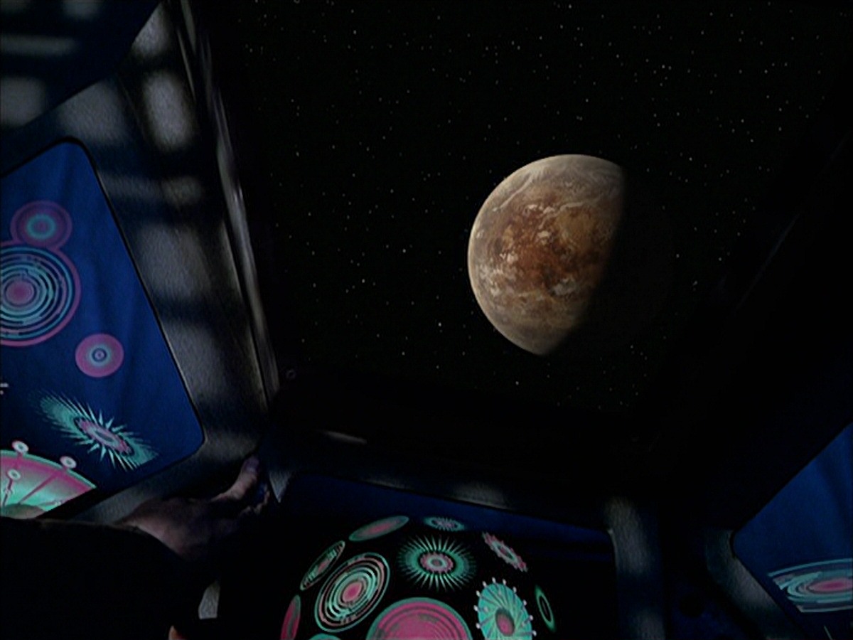 extant_StarTrek_VOY_7x09_7x10-FleshAndBlood_4935.jpg