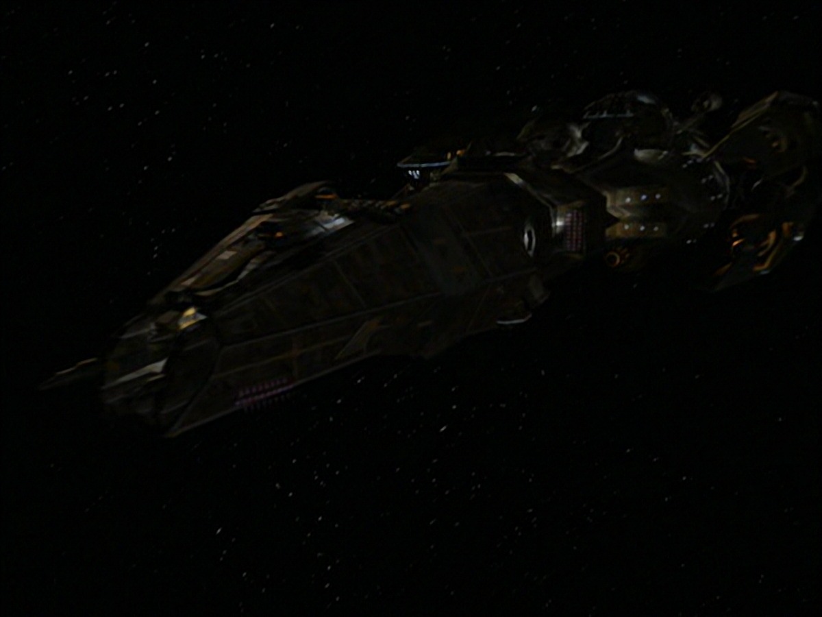 extant_StarTrek_VOY_7x09_7x10-FleshAndBlood_5064.jpg