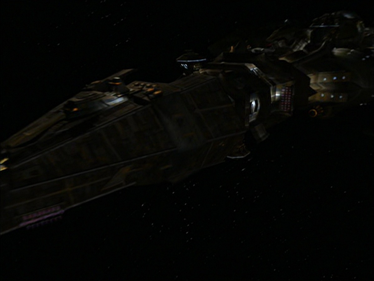 extant_StarTrek_VOY_7x09_7x10-FleshAndBlood_5065.jpg