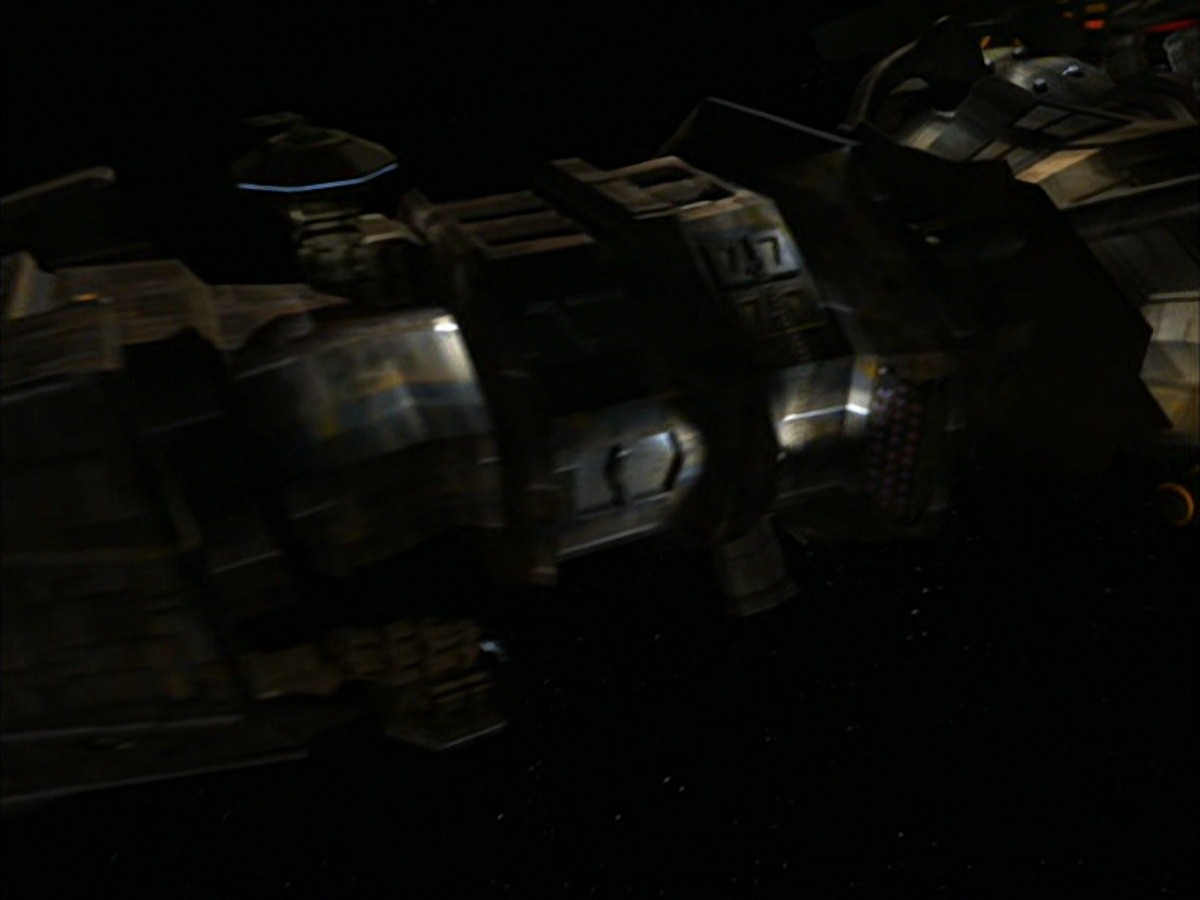 extant_StarTrek_VOY_7x09_7x10-FleshAndBlood_5067.jpg