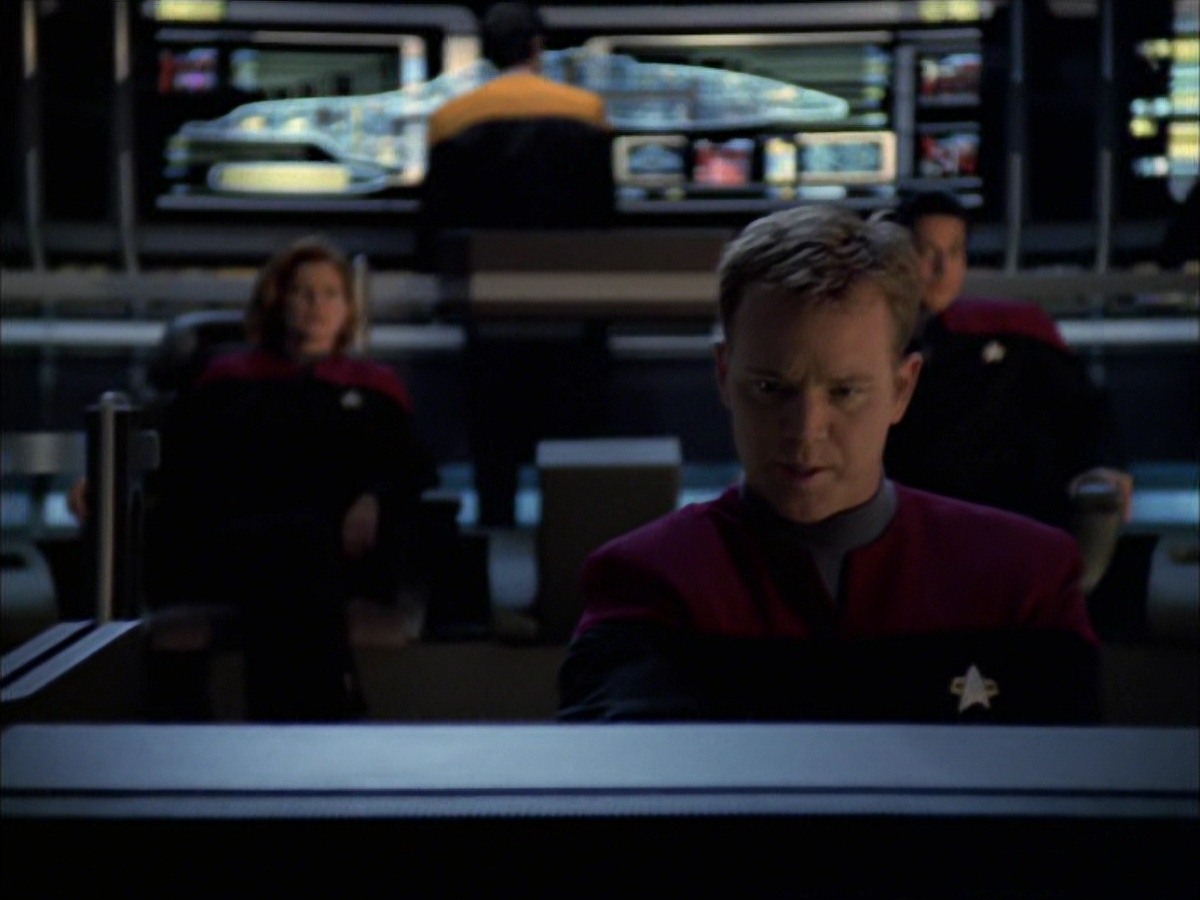 extant_StarTrek_VOY_7x09_7x10-FleshAndBlood_5114.jpg