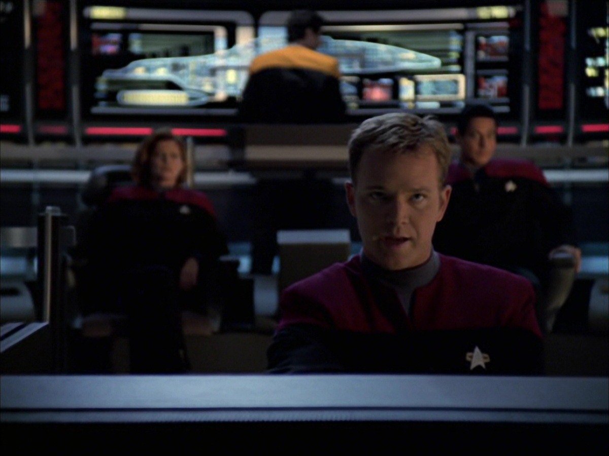 extant_StarTrek_VOY_7x09_7x10-FleshAndBlood_5115.jpg