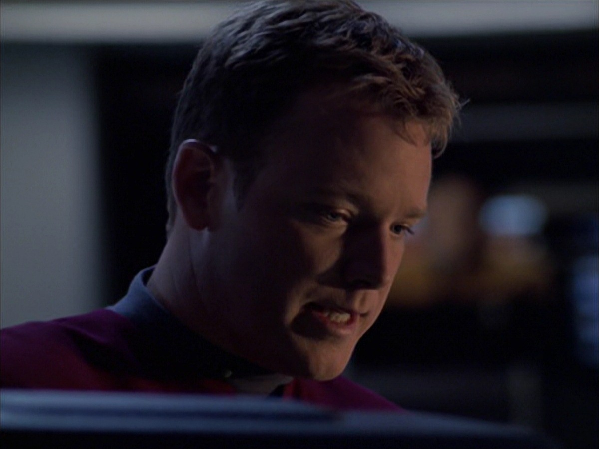extant_StarTrek_VOY_7x09_7x10-FleshAndBlood_5148.jpg