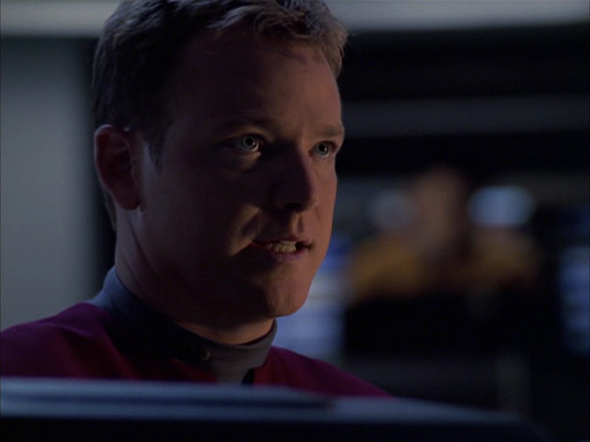 extant_StarTrek_VOY_7x09_7x10-FleshAndBlood_5149.jpg