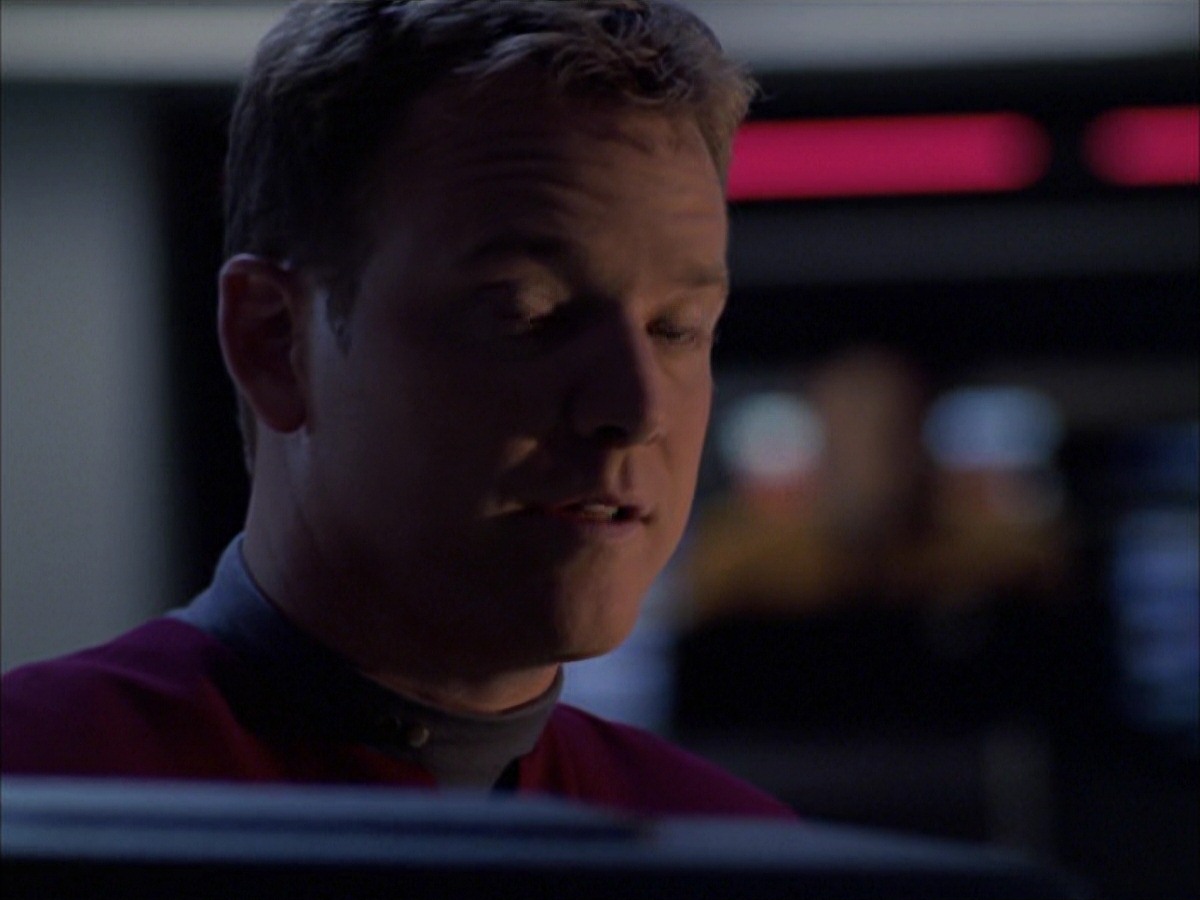 extant_StarTrek_VOY_7x09_7x10-FleshAndBlood_5153.jpg