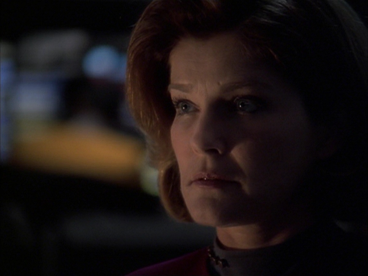 extant_StarTrek_VOY_7x09_7x10-FleshAndBlood_5162.jpg