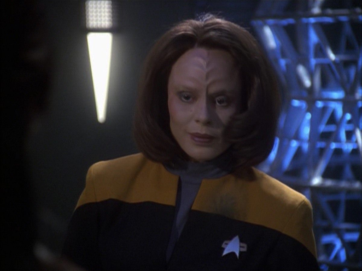 extant_StarTrek_VOY_7x09_7x10-FleshAndBlood_5254.jpg