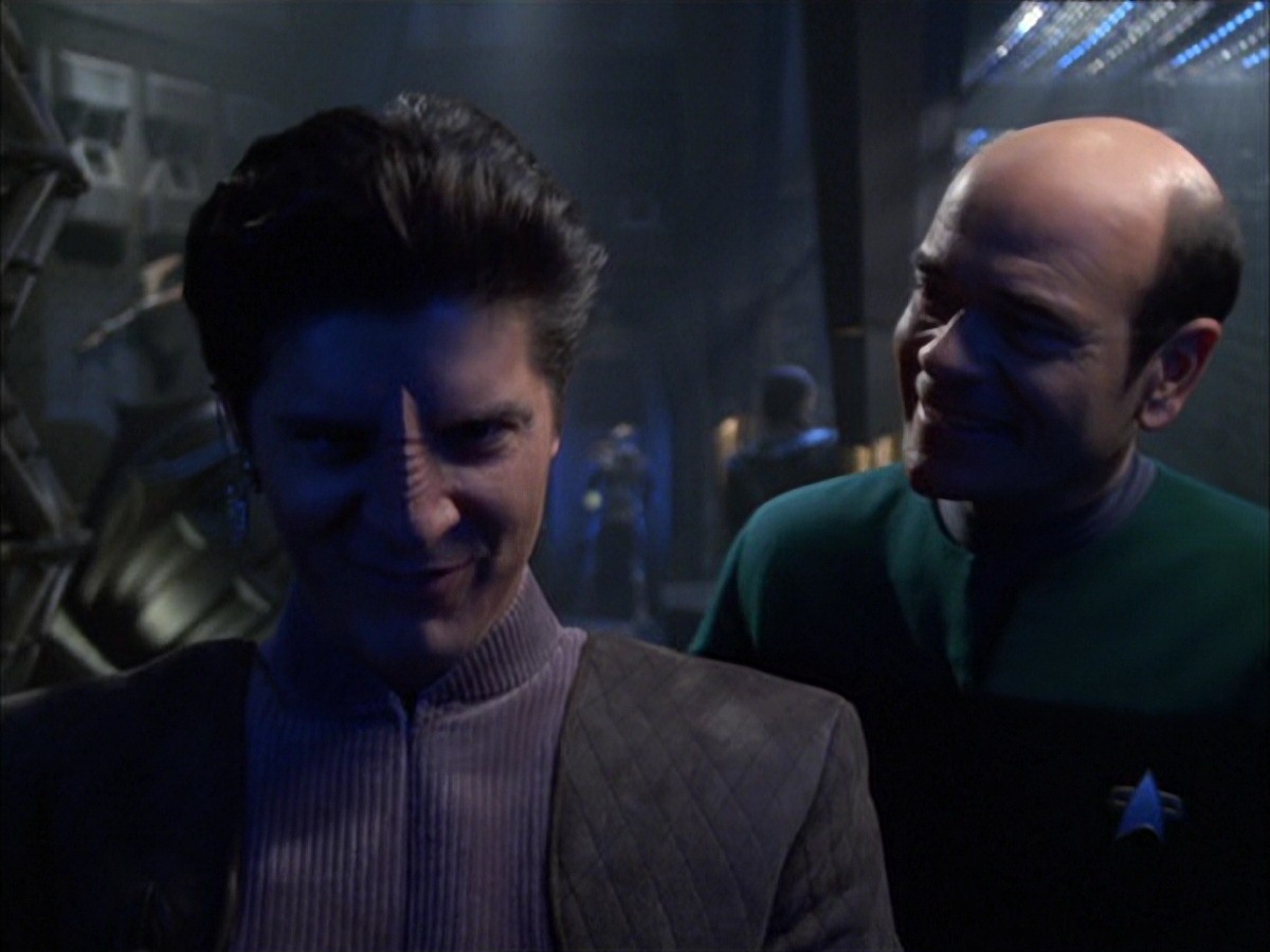extant_StarTrek_VOY_7x09_7x10-FleshAndBlood_5328.jpg