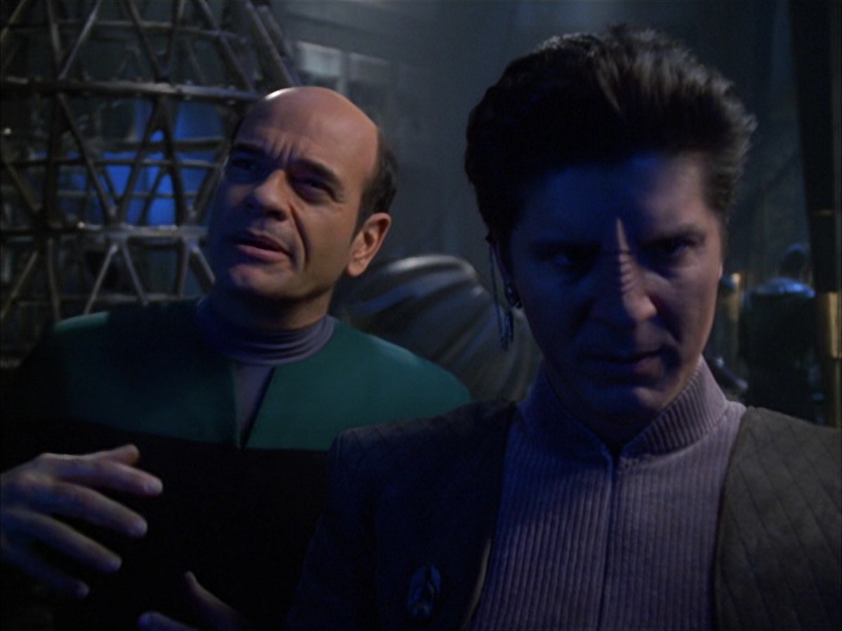 extant_StarTrek_VOY_7x09_7x10-FleshAndBlood_5334.jpg