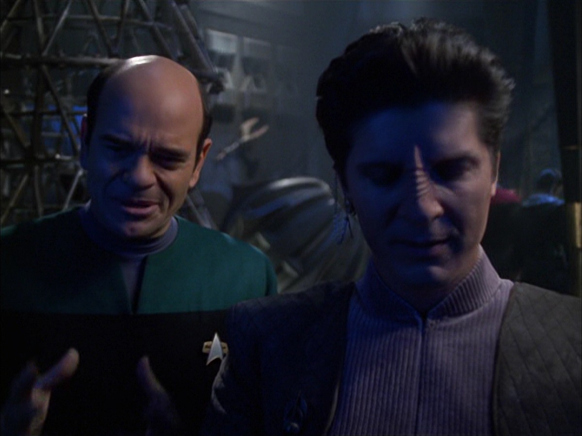 extant_StarTrek_VOY_7x09_7x10-FleshAndBlood_5336.jpg