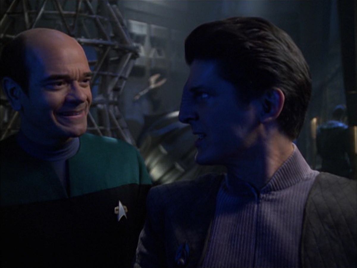 extant_StarTrek_VOY_7x09_7x10-FleshAndBlood_5338.jpg