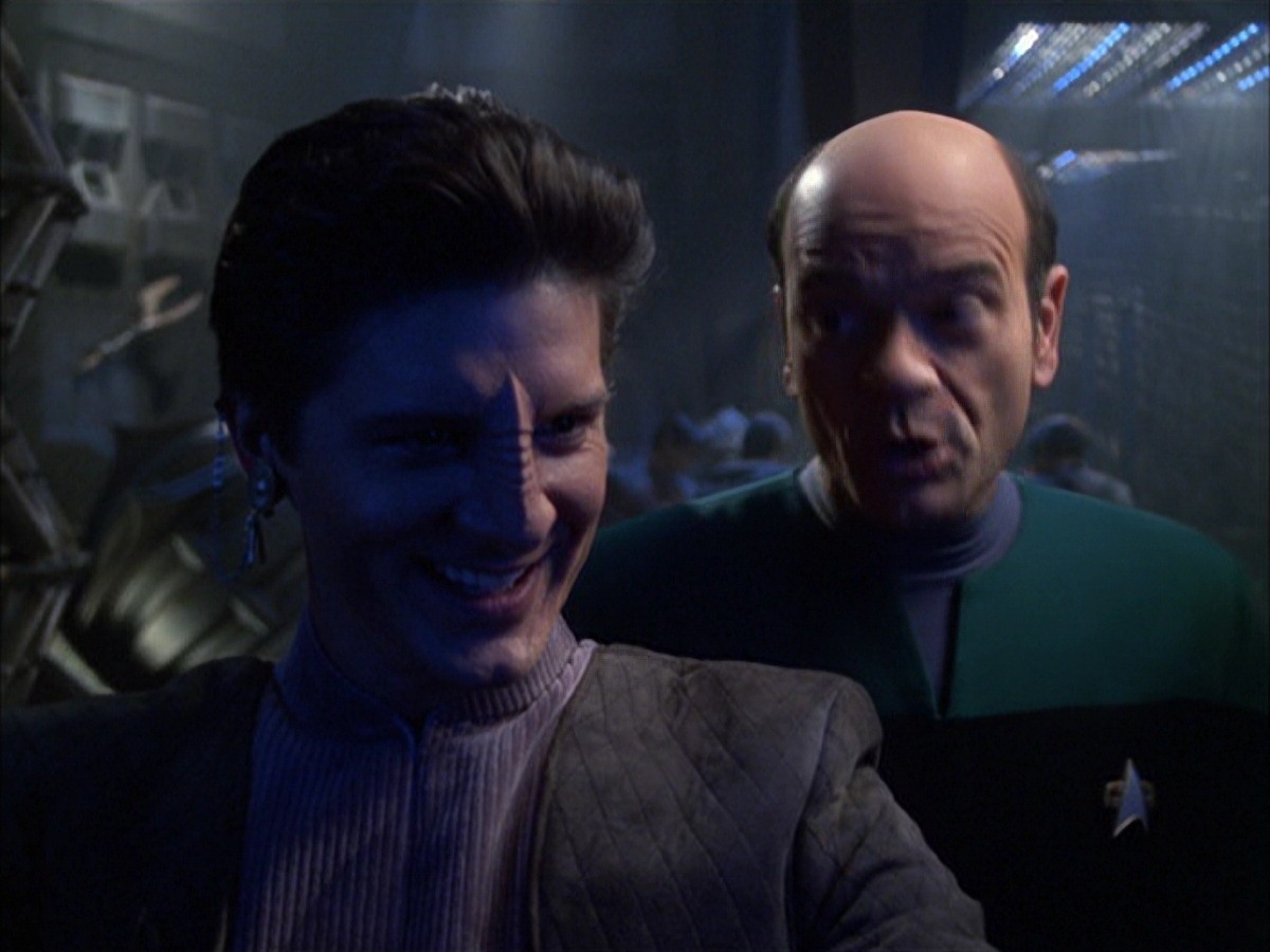 extant_StarTrek_VOY_7x09_7x10-FleshAndBlood_5349.jpg