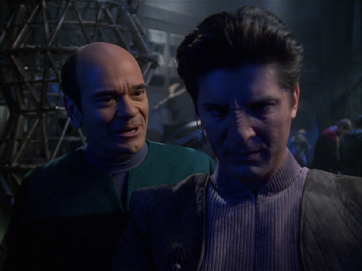 extant_StarTrek_VOY_7x09_7x10-FleshAndBlood_5370.jpg