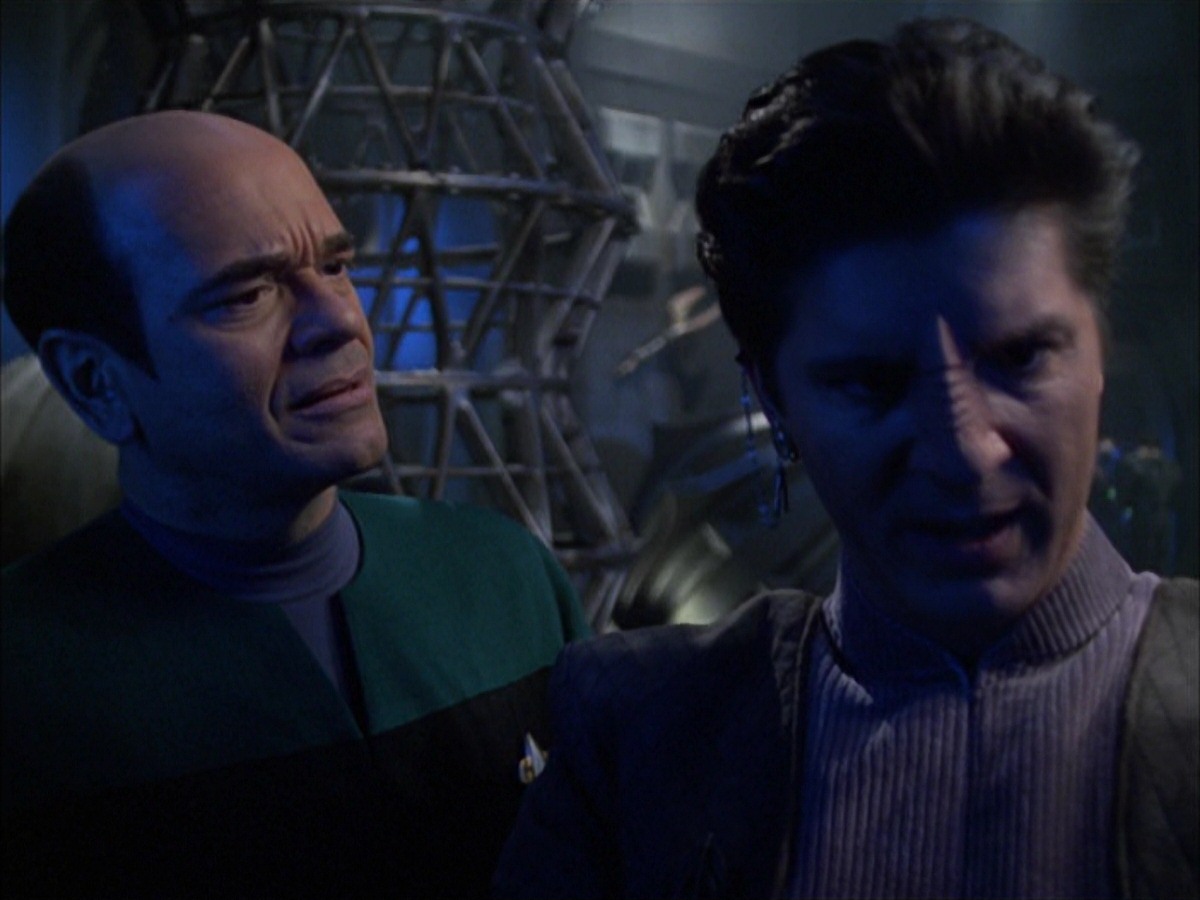 extant_StarTrek_VOY_7x09_7x10-FleshAndBlood_5391.jpg