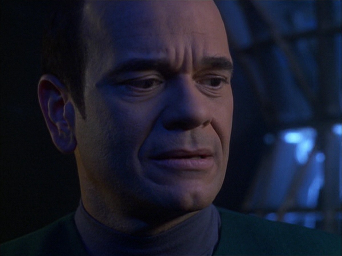 extant_StarTrek_VOY_7x09_7x10-FleshAndBlood_5448.jpg